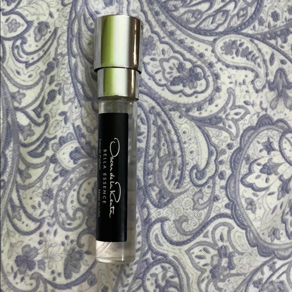 oscar de la renta perfume✨
